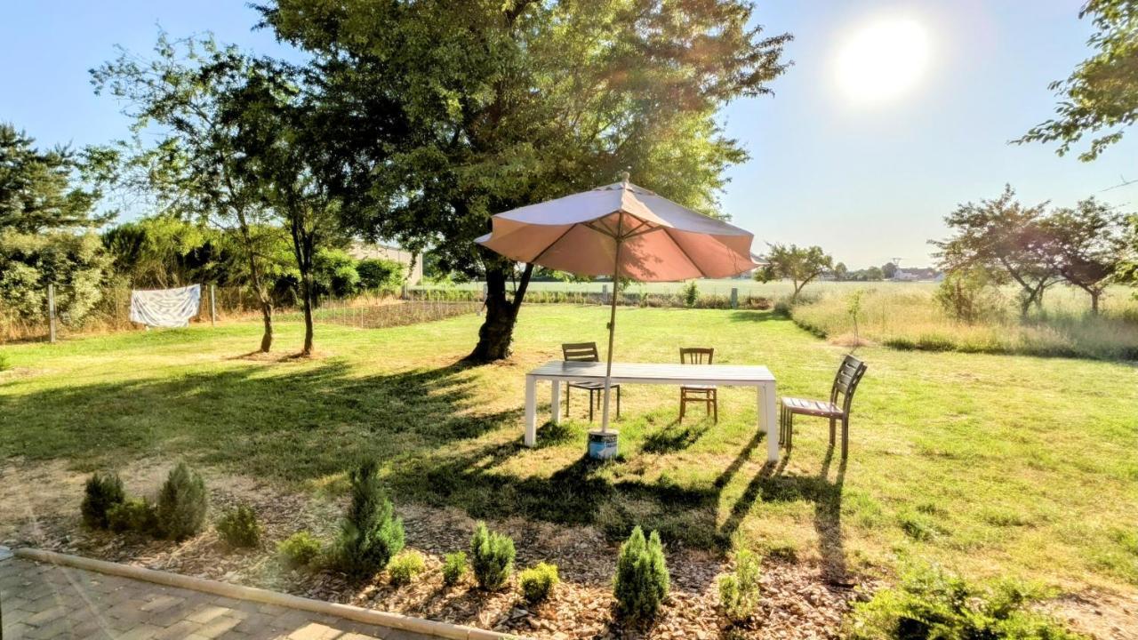 Buchères Appartement Prive Le Chardonnay, Jardin, Parking מראה חיצוני תמונה