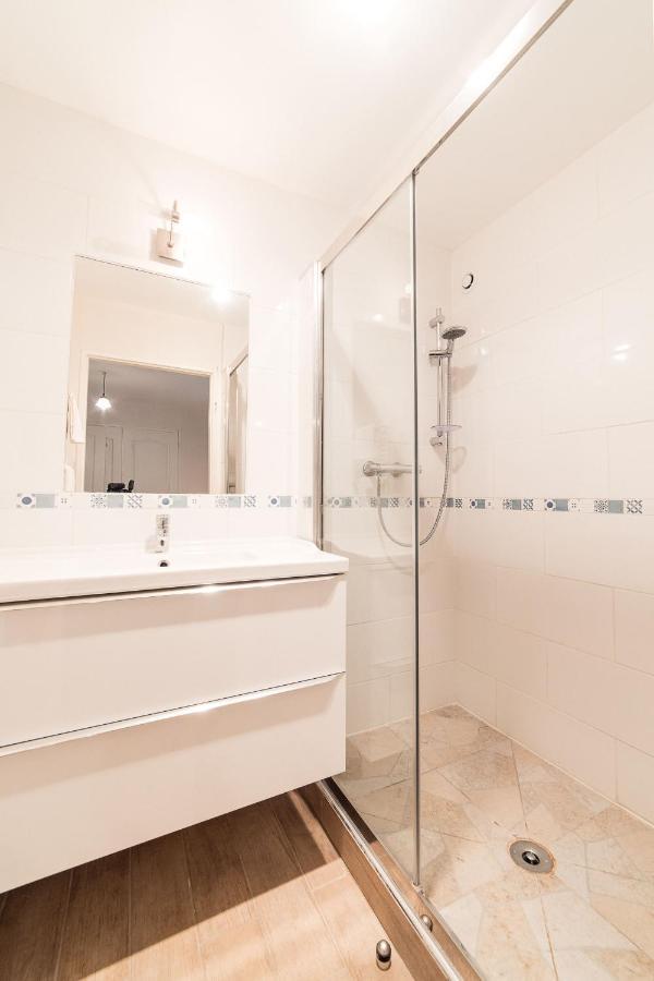 Buchères Appartement Prive Le Chardonnay, Jardin, Parking מראה חיצוני תמונה
