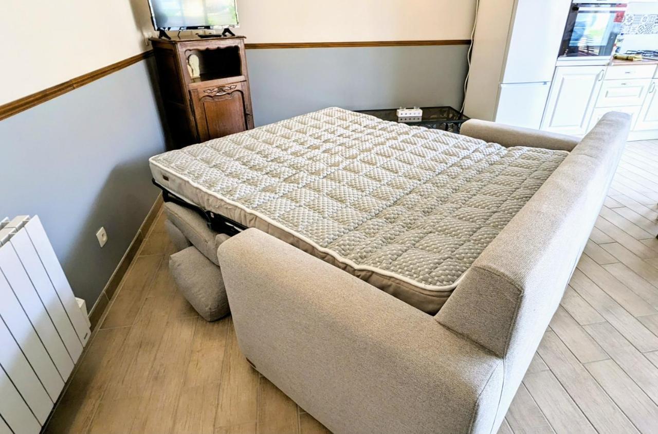Buchères Appartement Prive Le Chardonnay, Jardin, Parking מראה חיצוני תמונה